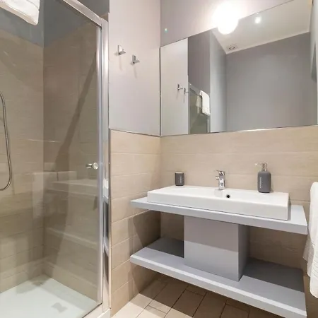 Design 18 Charming 4*