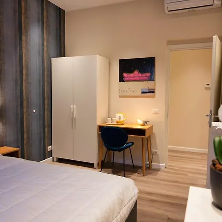 Design 18 Charming 4* Rom