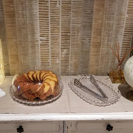 Design 18 Charming בית הארחה