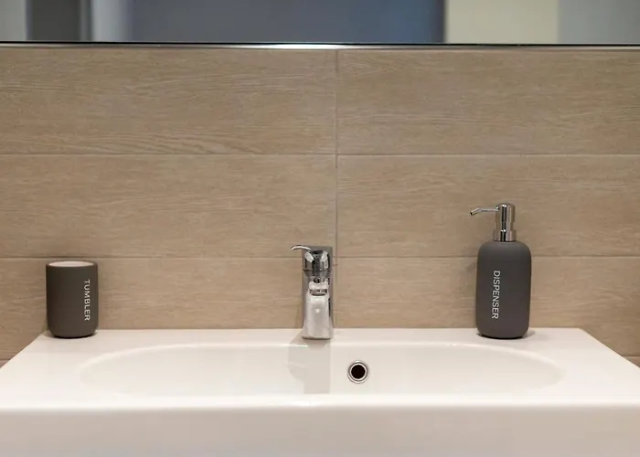 Design 18 Charming 4*