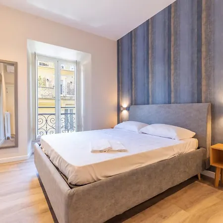 Design 18 Charming Roma